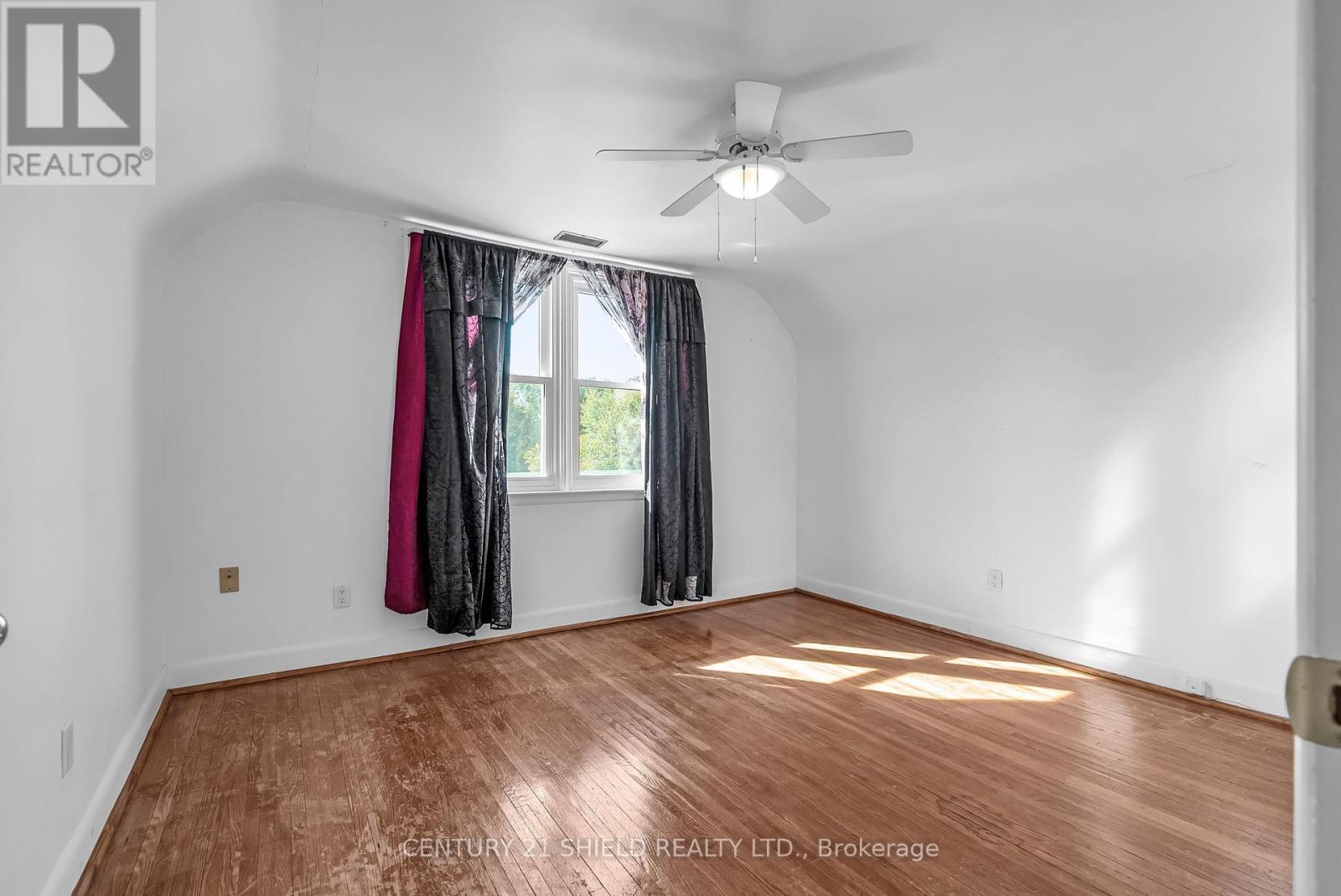 94 Columbia Avenue, South Stormont, Ontario  K0C 1P0 - Photo 26 - X12448777