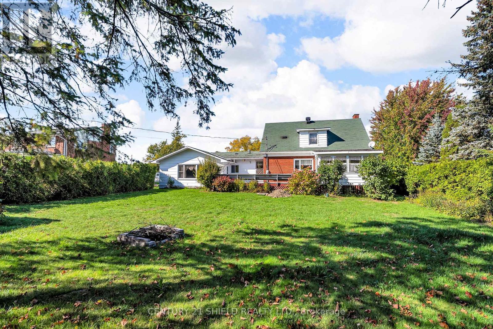 94 Columbia Avenue, South Stormont, Ontario  K0C 1P0 - Photo 38 - X12448777