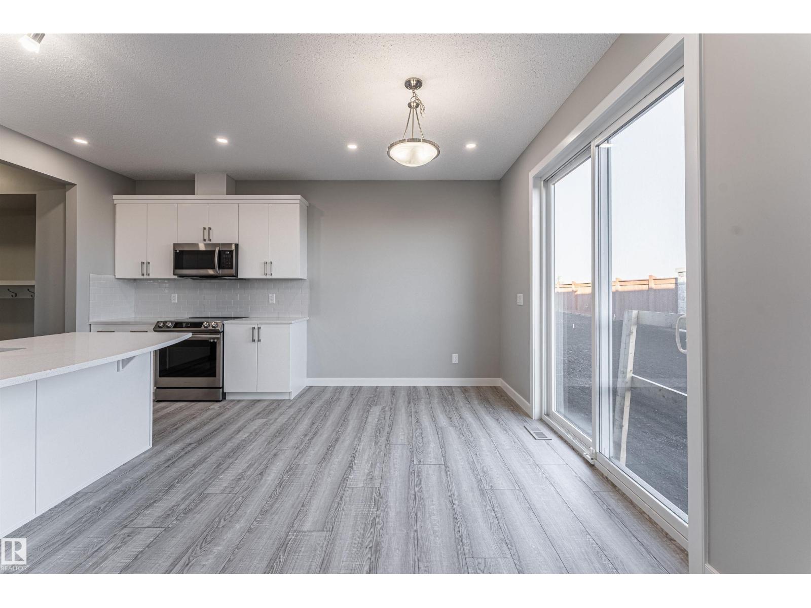 20512 22 Av Nw, Edmonton, Alberta  T6M 0X9 - Photo 10 - E4461103