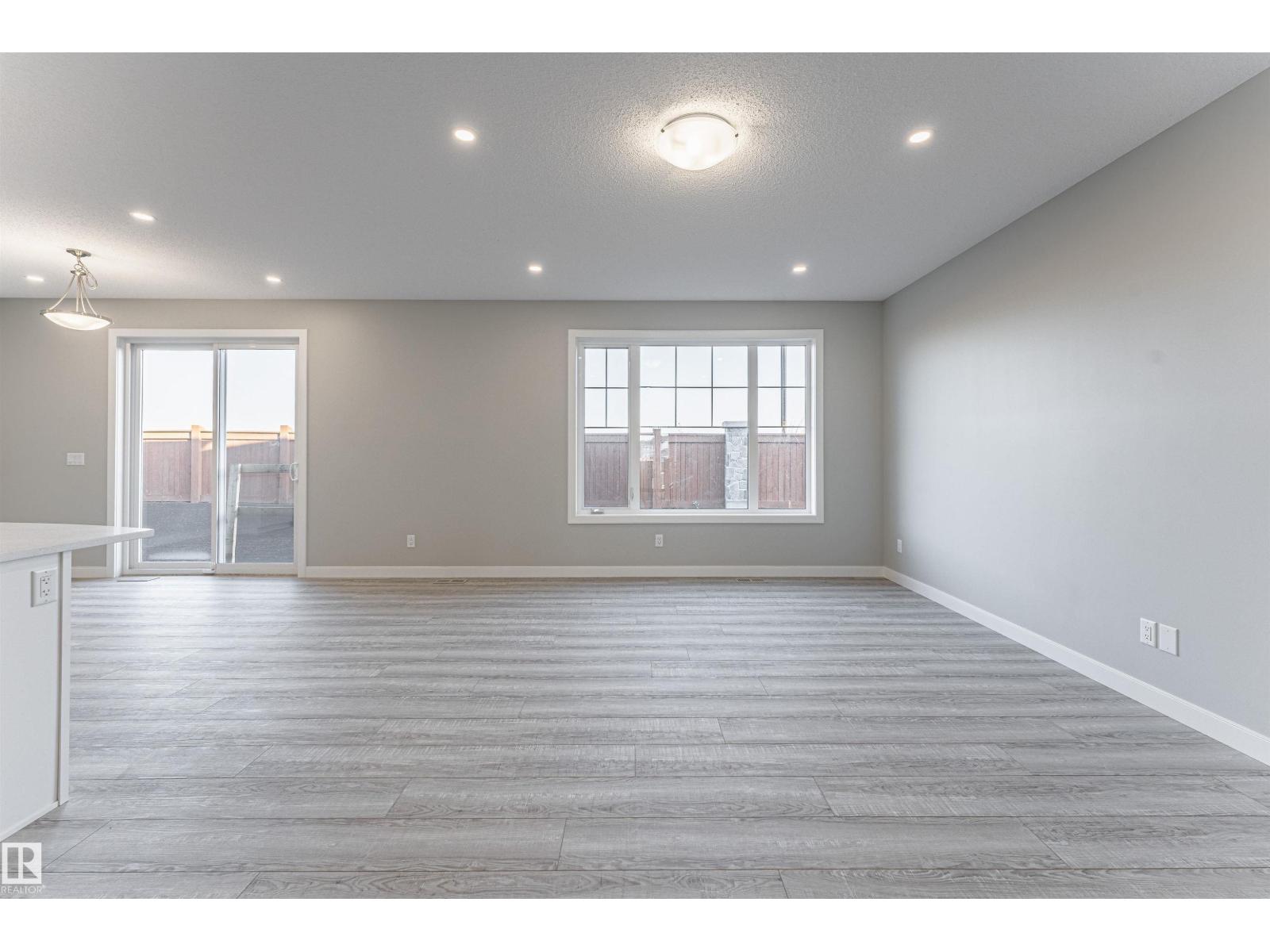 20512 22 Av Nw, Edmonton, Alberta  T6M 0X9 - Photo 5 - E4461103