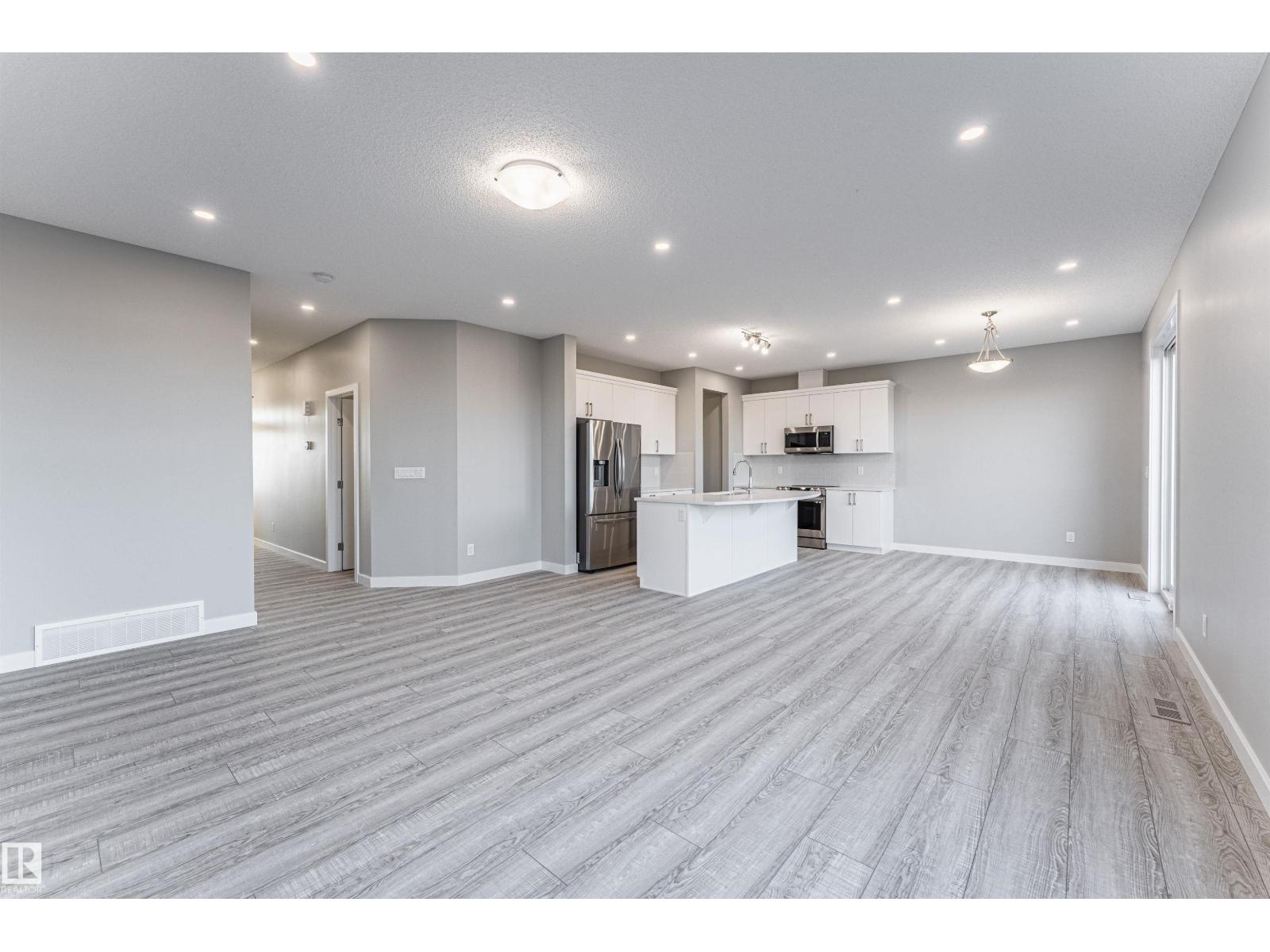20512 22 Av Nw, Edmonton, Alberta  T6M 0X9 - Photo 6 - E4461103