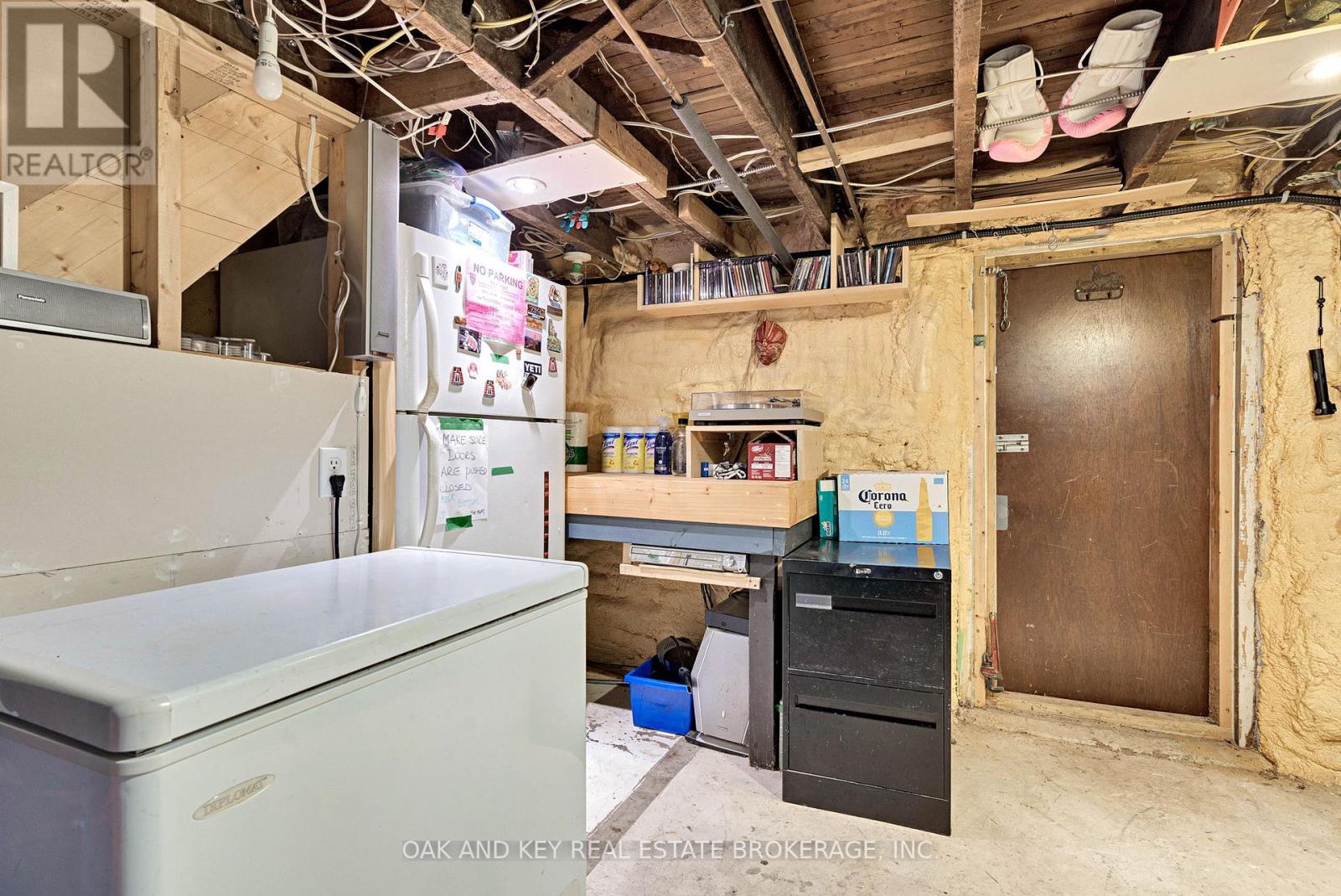 21 Foster Avenue W, London North, Ontario  N6H 2K7 - Photo 28 - X12448656