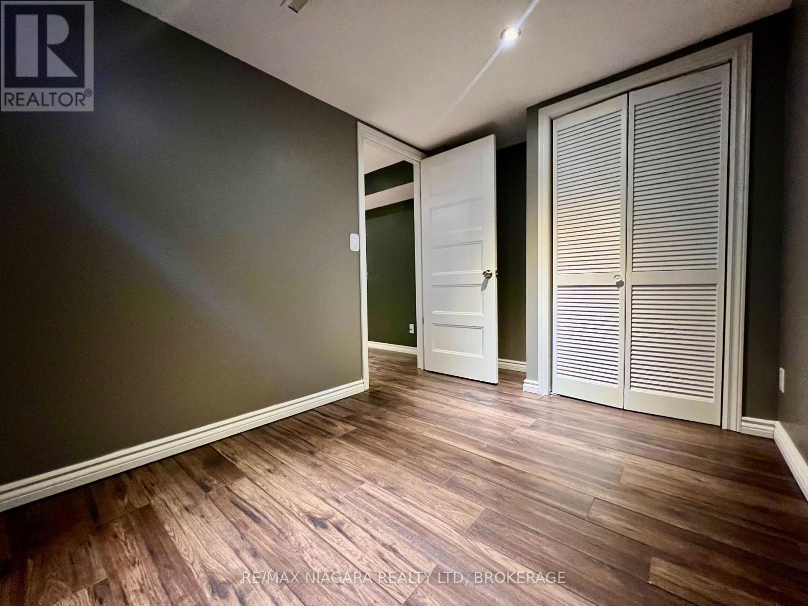 Lower - 7253 Thornhill Crescent, Niagara Falls, Ontario  L2E 5W5 - Photo 8 - X12399500