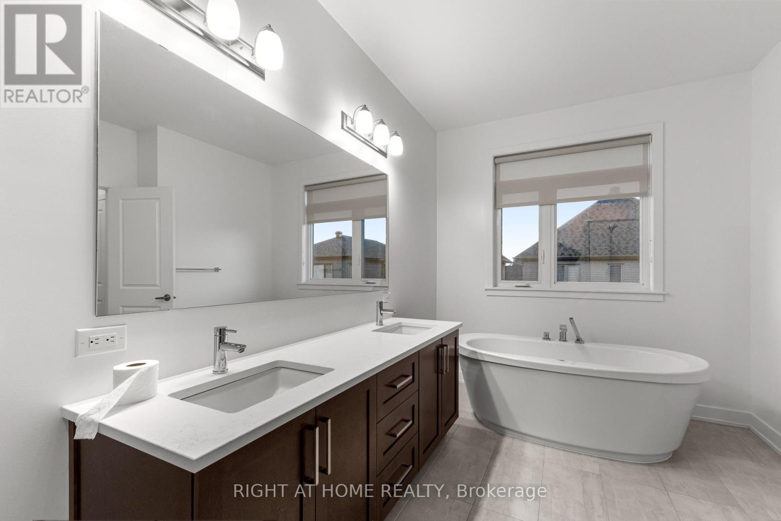 2020 Acoustic Way, Ottawa, Ontario  K4M 0L7 - Photo 46 - X12413388