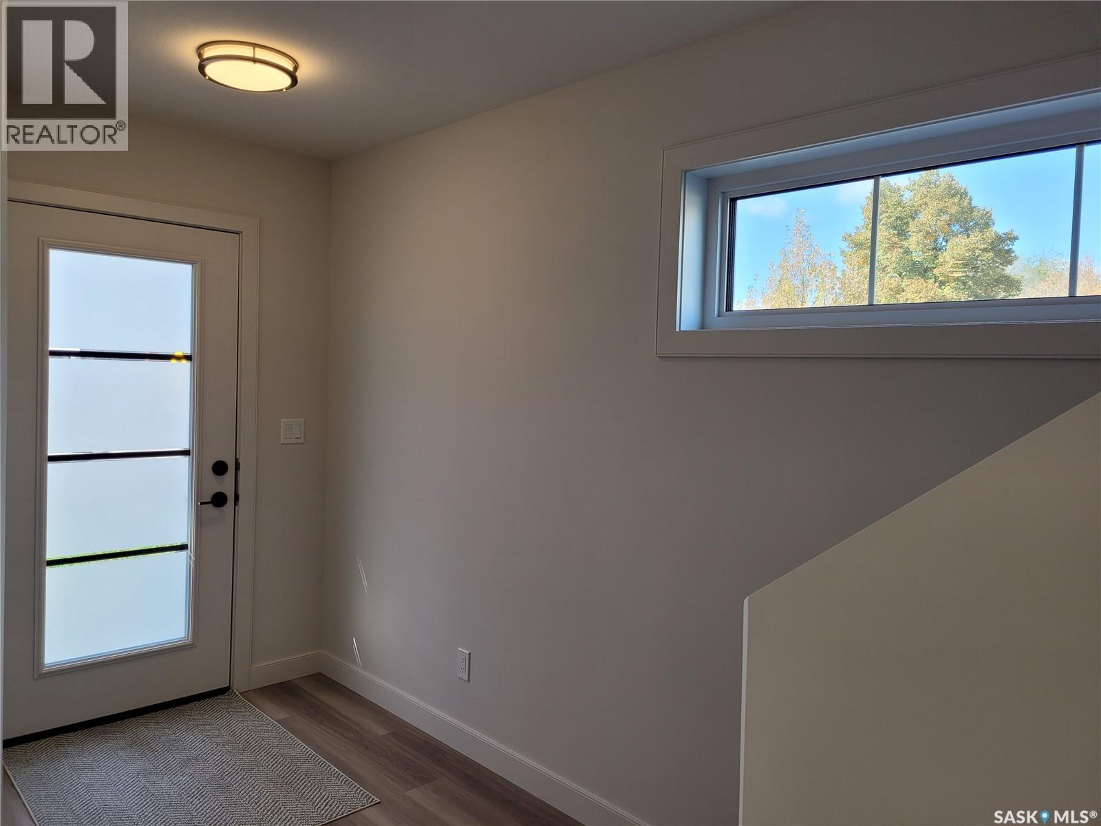 1640 1st Avenue N, Saskatoon, Saskatchewan  S7K 1Z5 - Photo 2 - SK020254