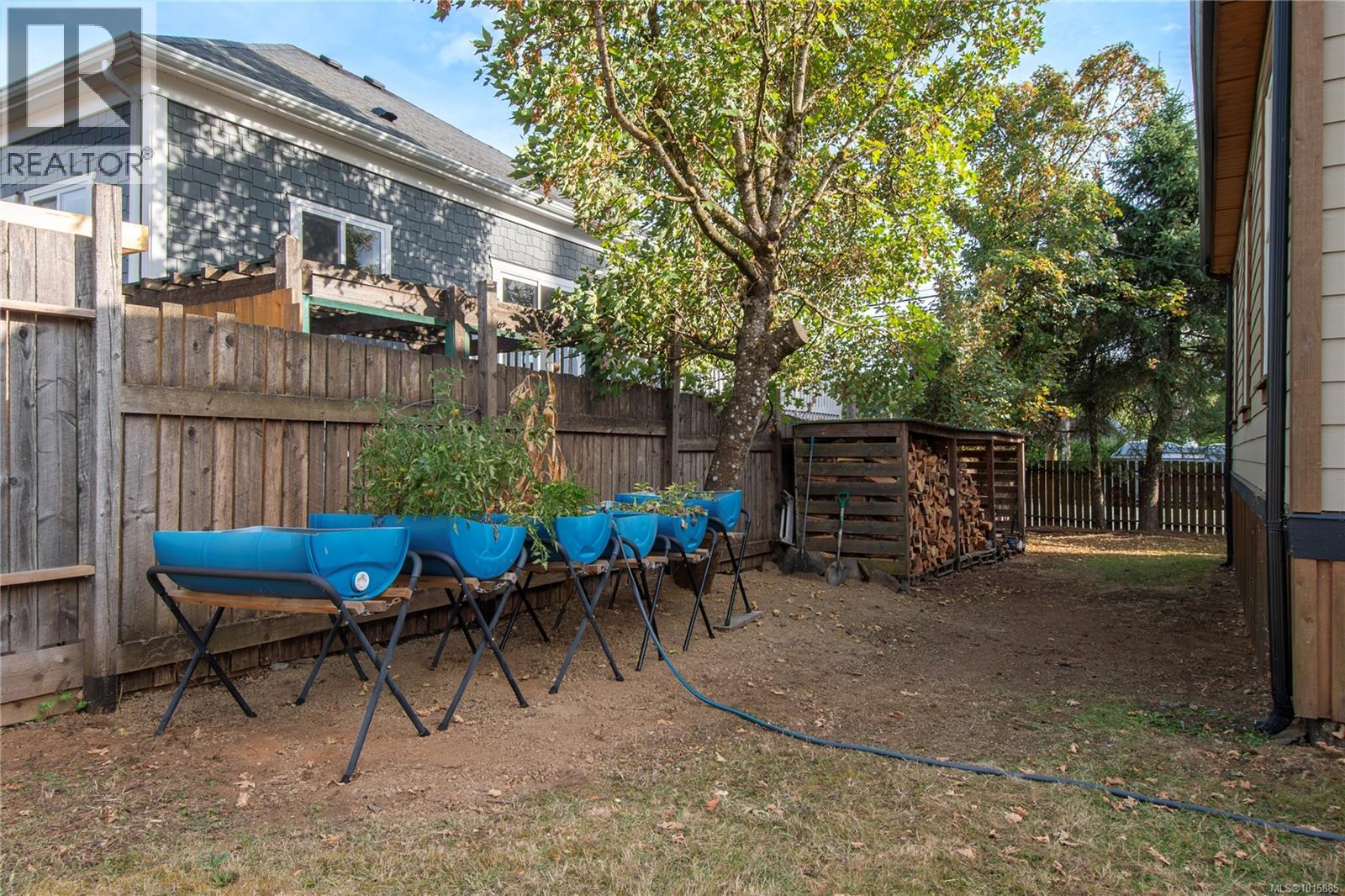 2792 Dunsmuir Ave, Cumberland, British Columbia  V0R 1S0 - Photo 32 - 1015885