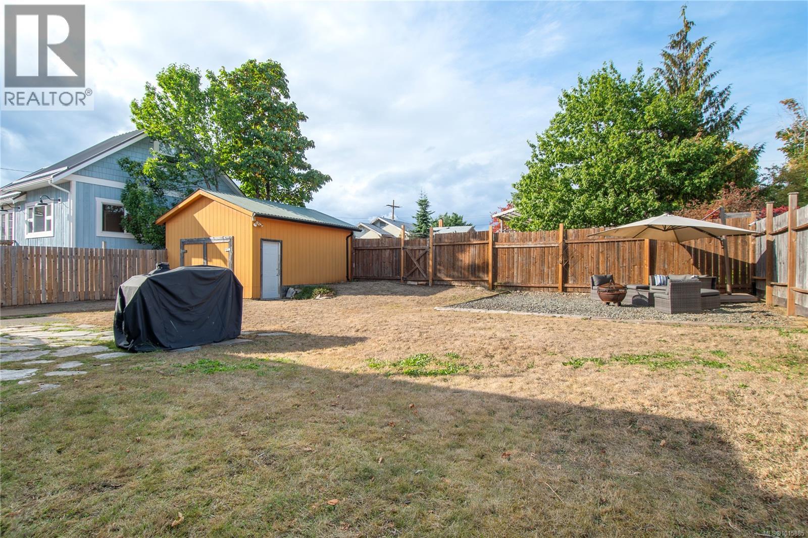 2792 Dunsmuir Ave, Cumberland, British Columbia  V0R 1S0 - Photo 33 - 1015885