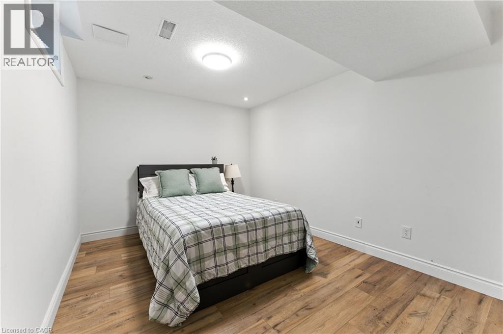 506 Eastbridge Boulevard, Waterloo, Ontario  N2K 3Z8 - Photo 32 - 40777032