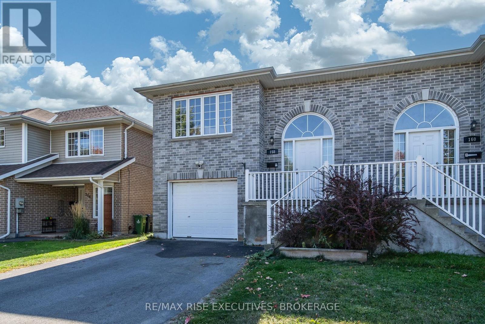158 Briceland Street, Kingston, Ontario  K7K 7L2 - Photo 2 - X12449022