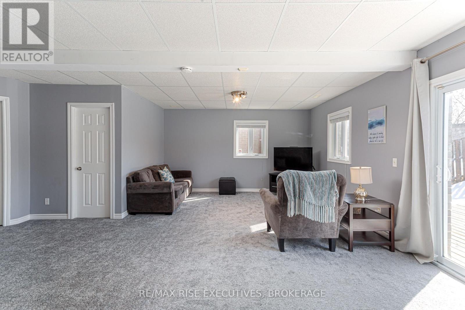 158 Briceland Street, Kingston, Ontario  K7K 7L2 - Photo 27 - X12449022