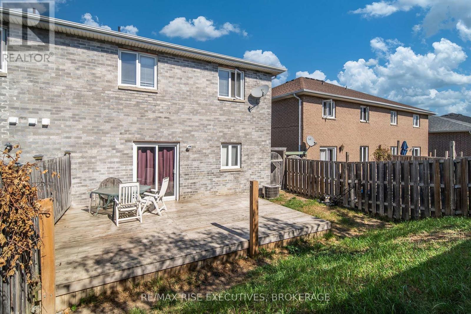 158 Briceland Street, Kingston, Ontario  K7K 7L2 - Photo 33 - X12449022