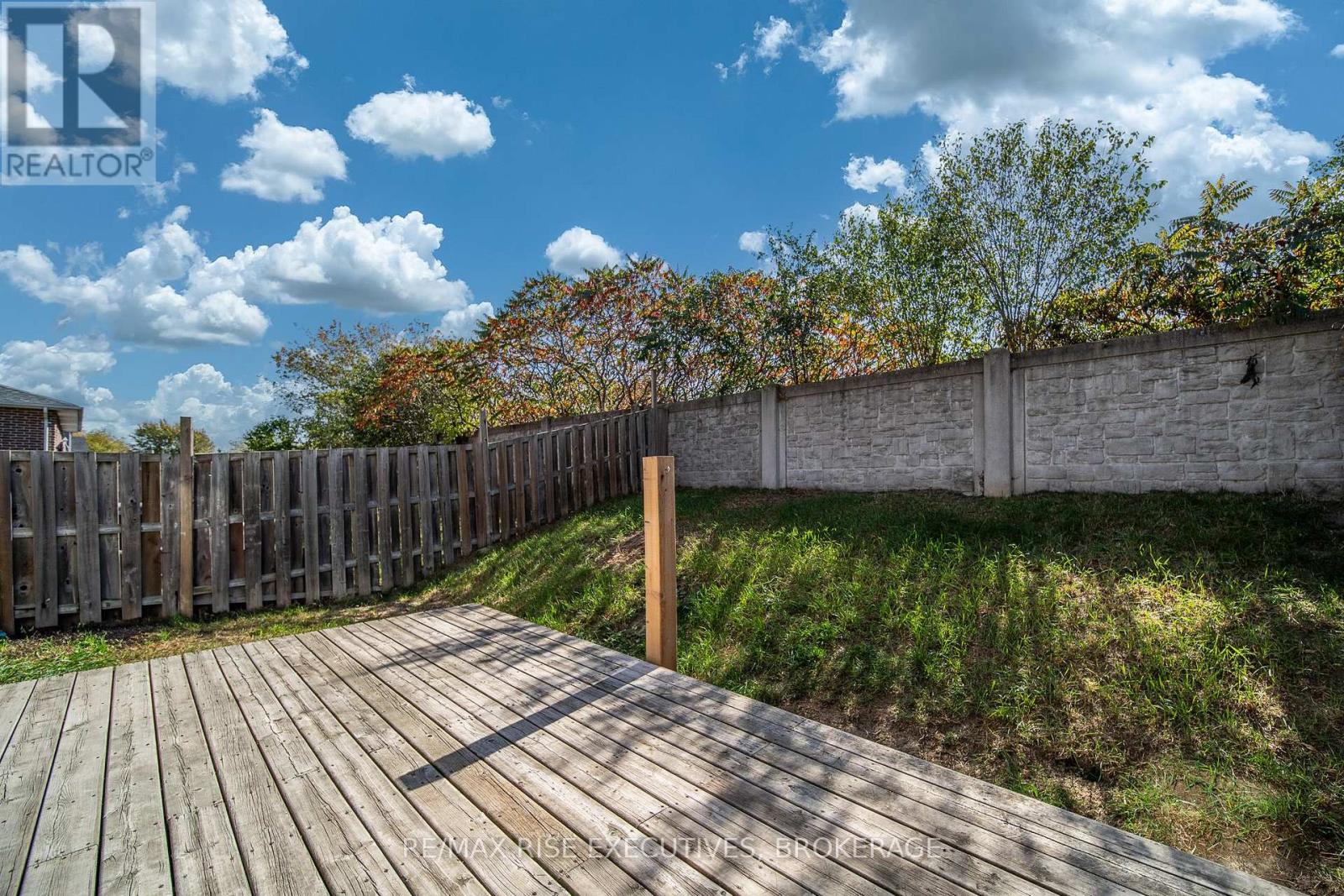 158 Briceland Street, Kingston, Ontario  K7K 7L2 - Photo 37 - X12449022