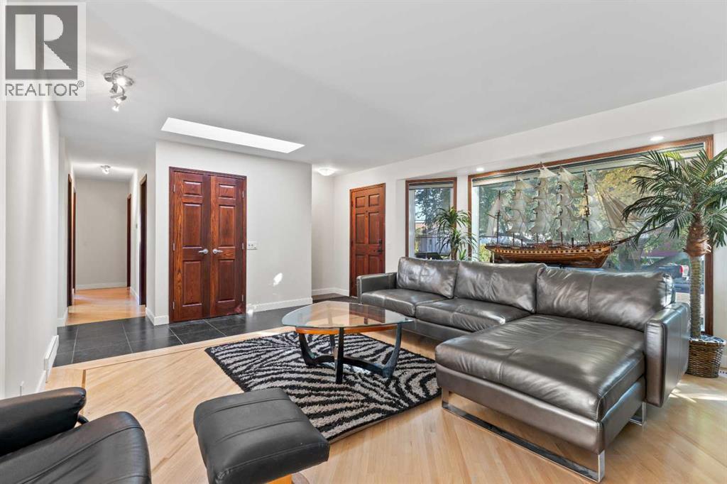 436 Attica Drive Se, Calgary, Alberta  T2H 1P6 - Photo 3 - A2261622