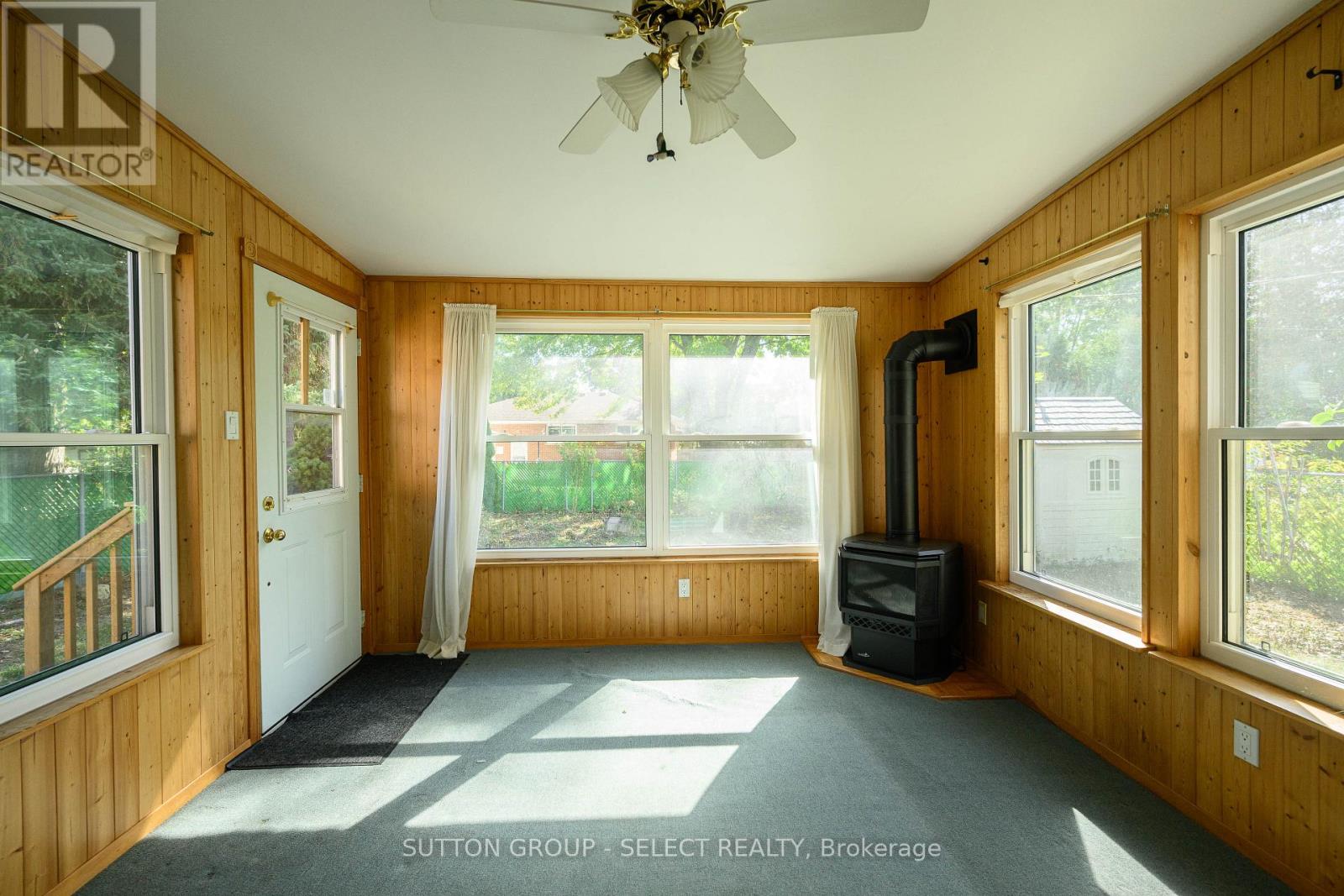 110 Laurentian Drive N, London East (East O), Ontario  N5W 1P2 - Photo 9 - X12448958