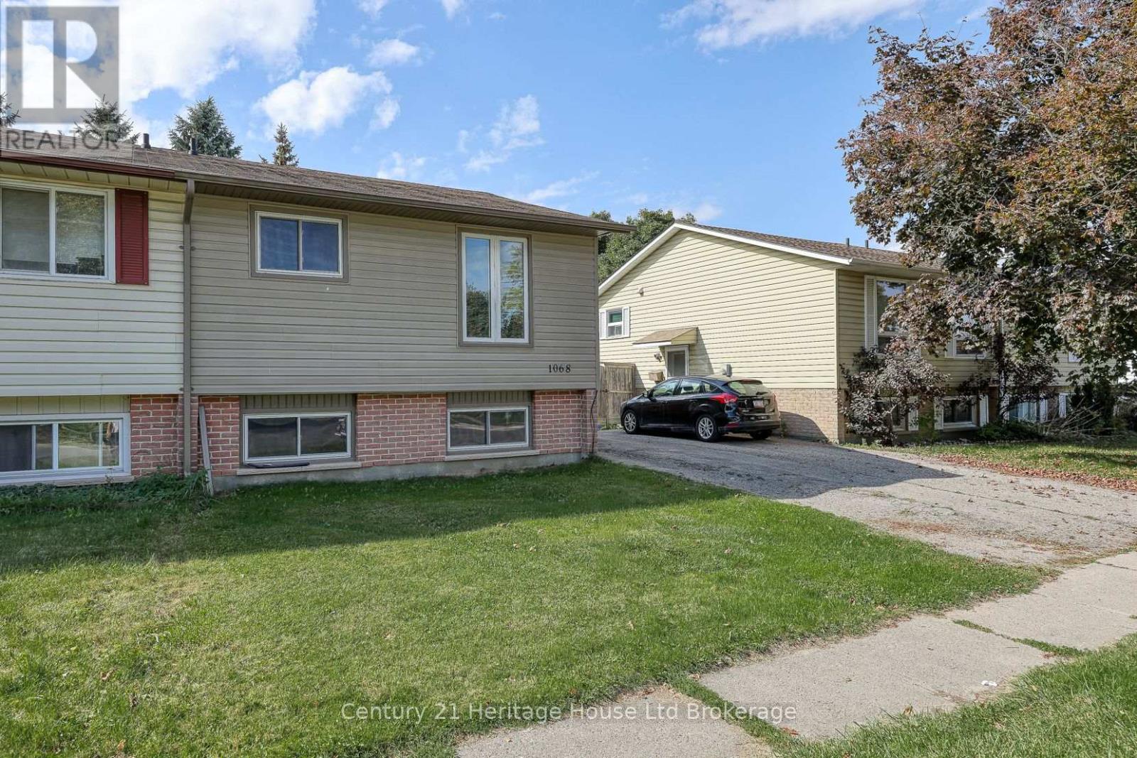 1068 Cree Avenue, Woodstock, Ontario  N4T 1A2 - Photo 2 - X12443747
