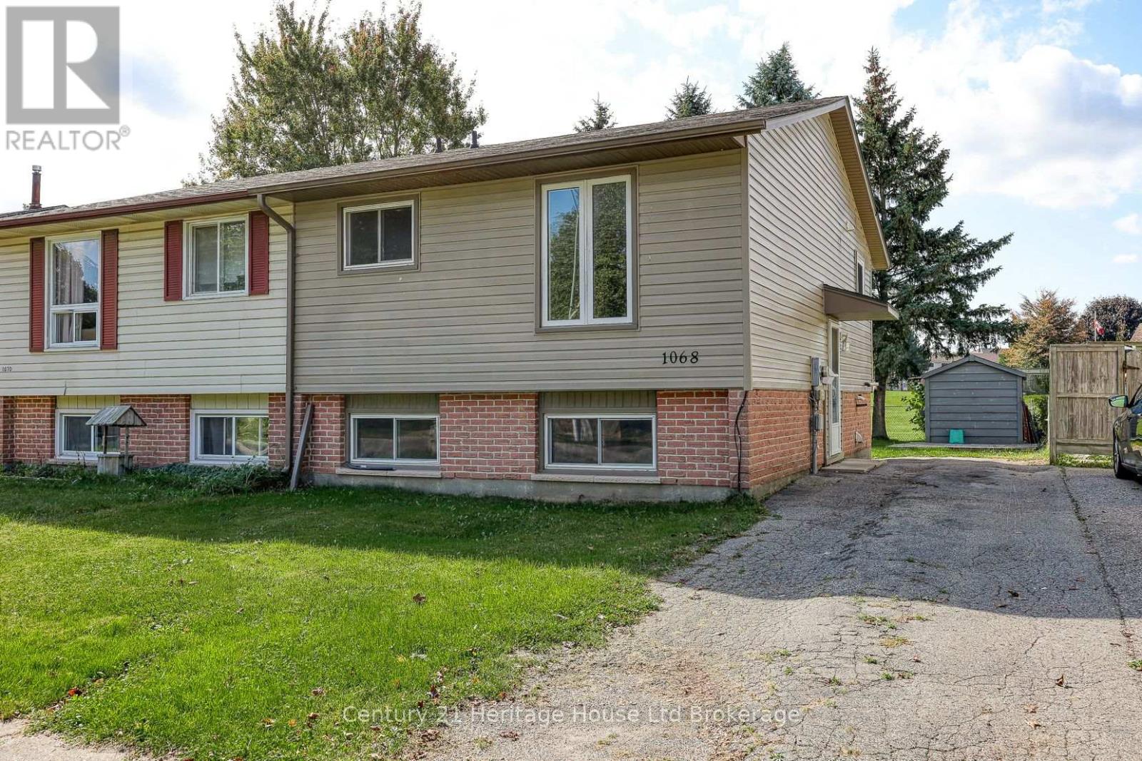 1068 Cree Avenue, Woodstock, Ontario  N4T 1A2 - Photo 1 - X12443747