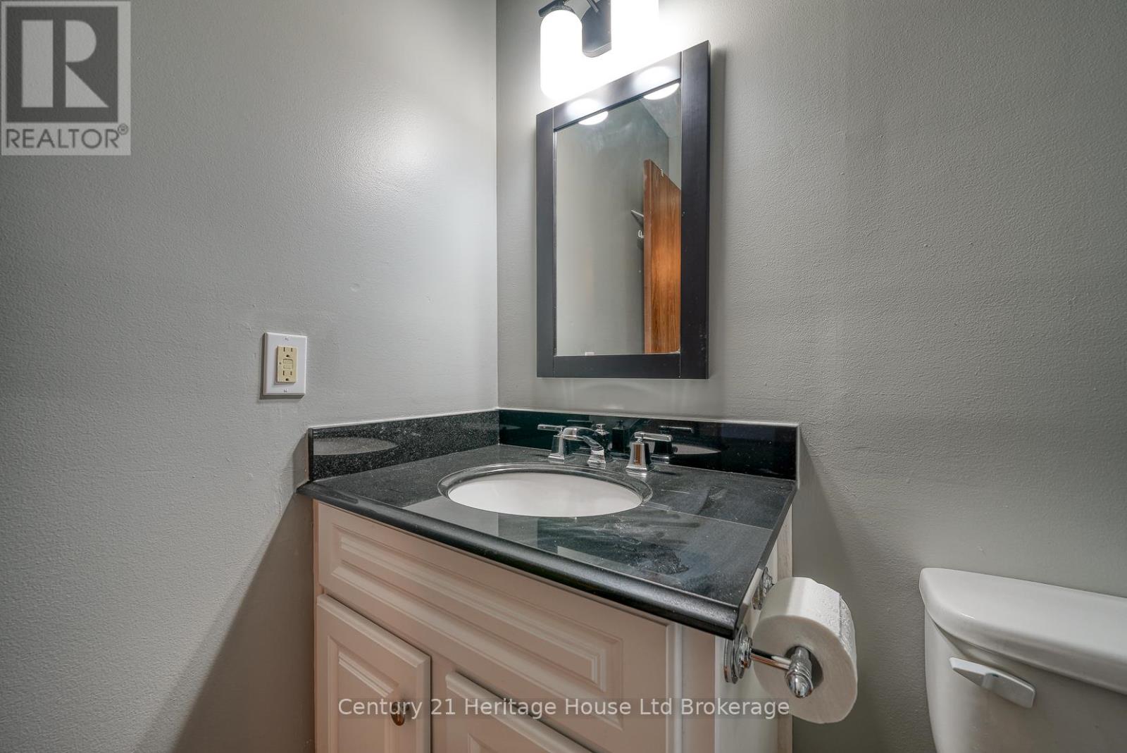 1068 Cree Avenue, Woodstock, Ontario  N4T 1A2 - Photo 29 - X12443747
