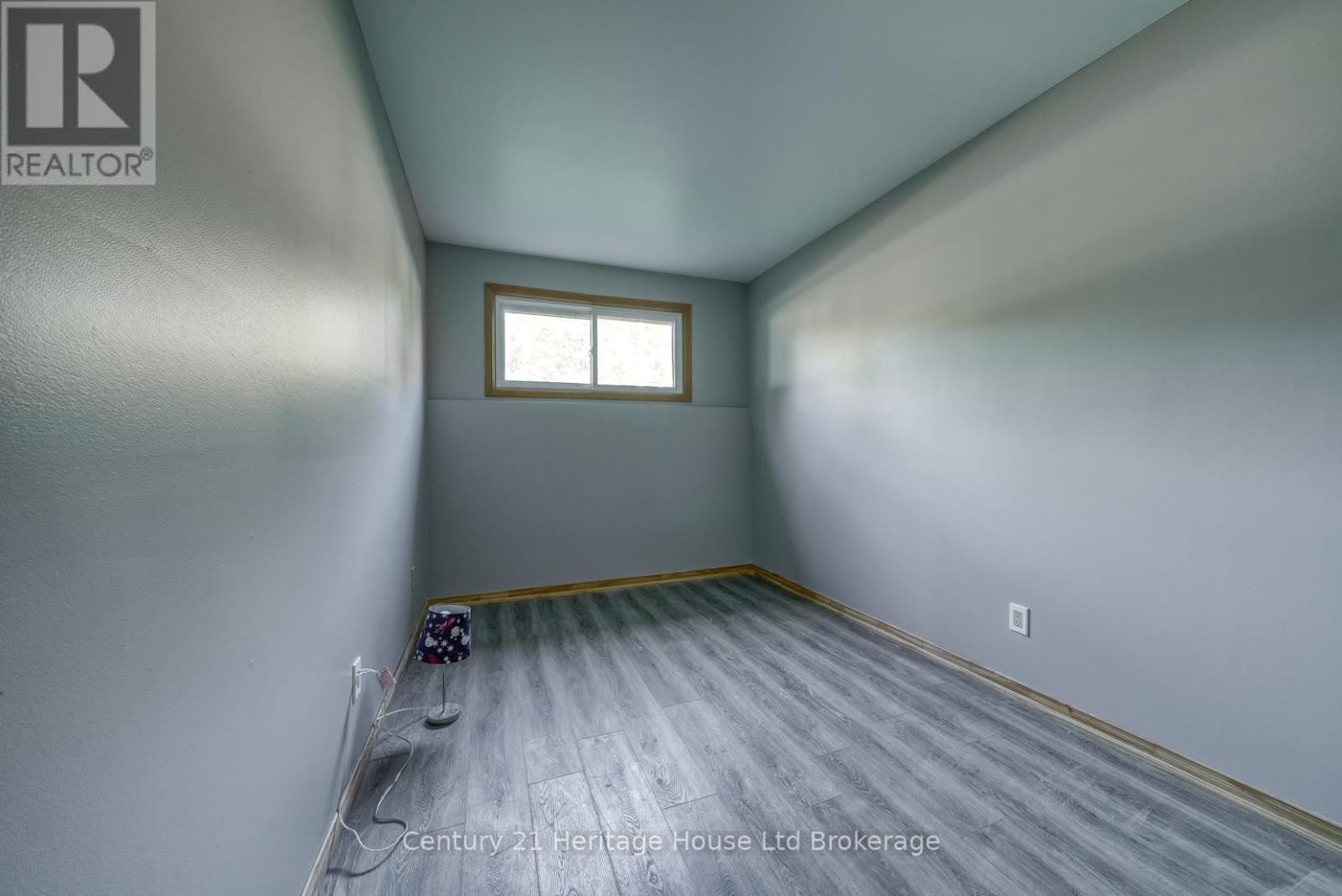 1068 Cree Avenue, Woodstock, Ontario  N4T 1A2 - Photo 32 - X12443747