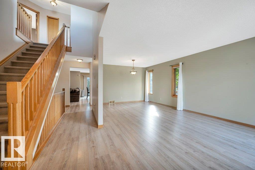 19 Hanover Ba, Sherwood Park, Alberta  T8A 5R5 - Photo 3 - E4461108