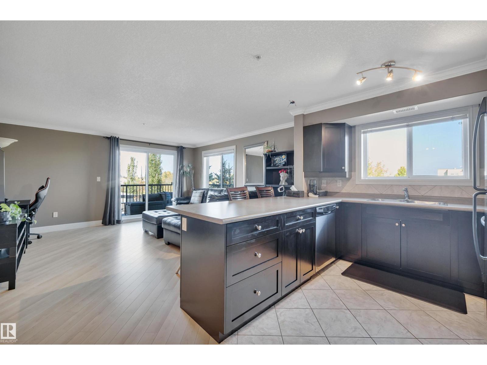 #305 14608 125 St Nw, Edmonton, Alberta  T5X 0B5 - Photo 17 - E4461109
