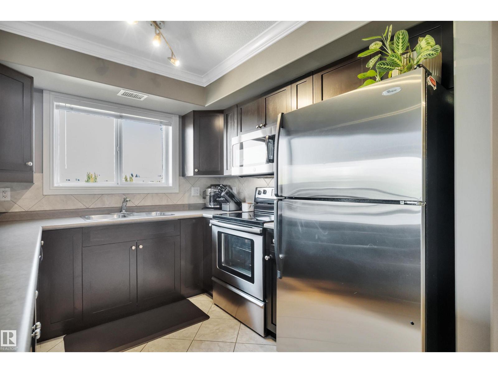 #305 14608 125 St Nw, Edmonton, Alberta  T5X 0B5 - Photo 9 - E4461109