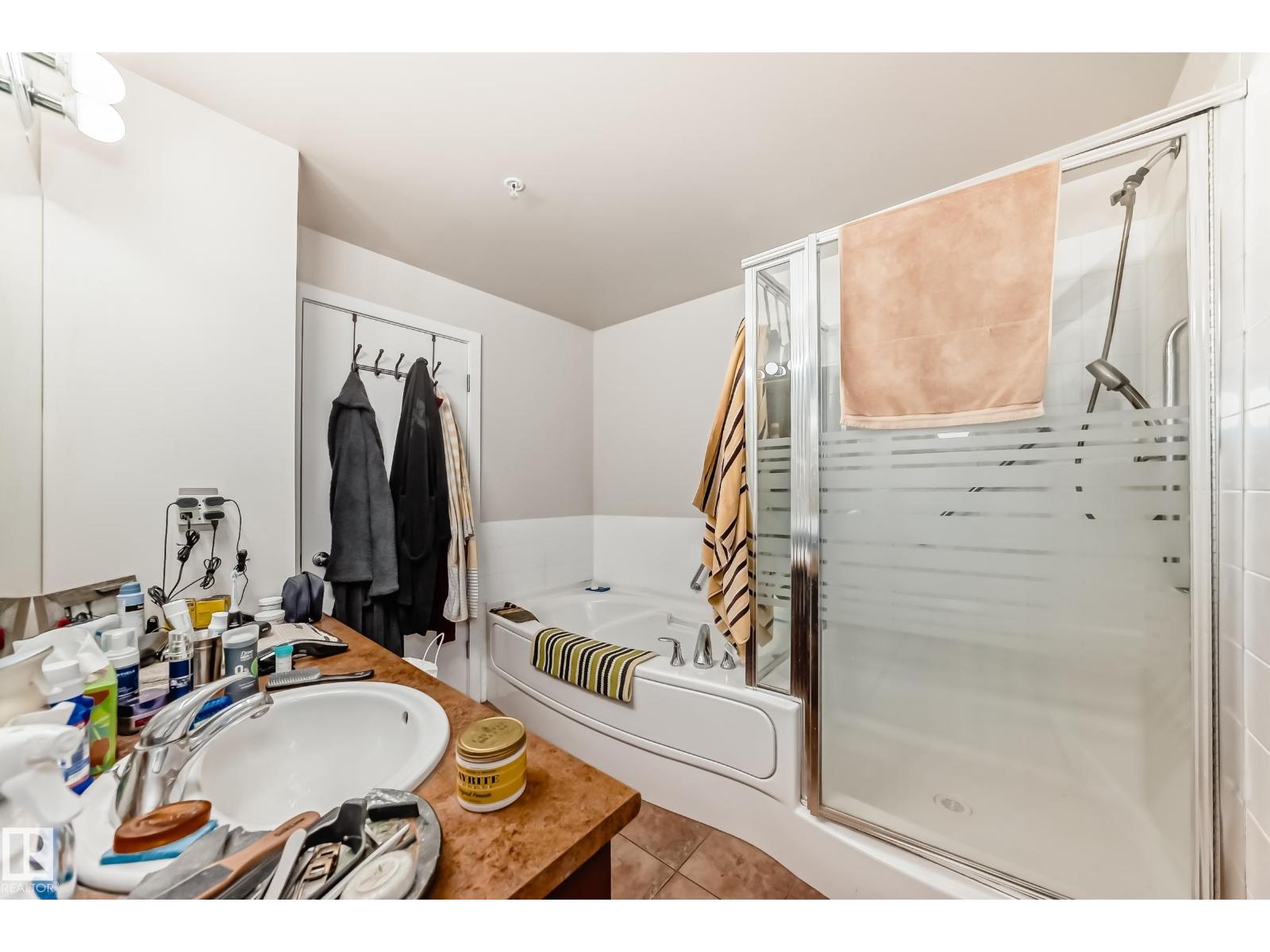 #305 10028 119 St Nw Nw, Edmonton, Alberta  T5K 1Y8 - Photo 27 - E4461110