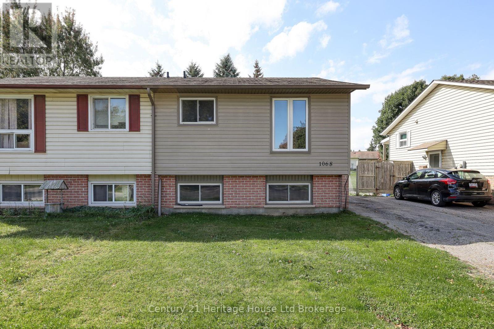 1068 Cree Avenue, Woodstock, Ontario  N4T 1A2 - Photo 4 - X12443747