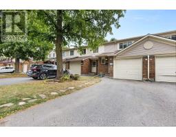 17 - 1598 HOSKINS CRESCENT, Ottawa, Ontario
