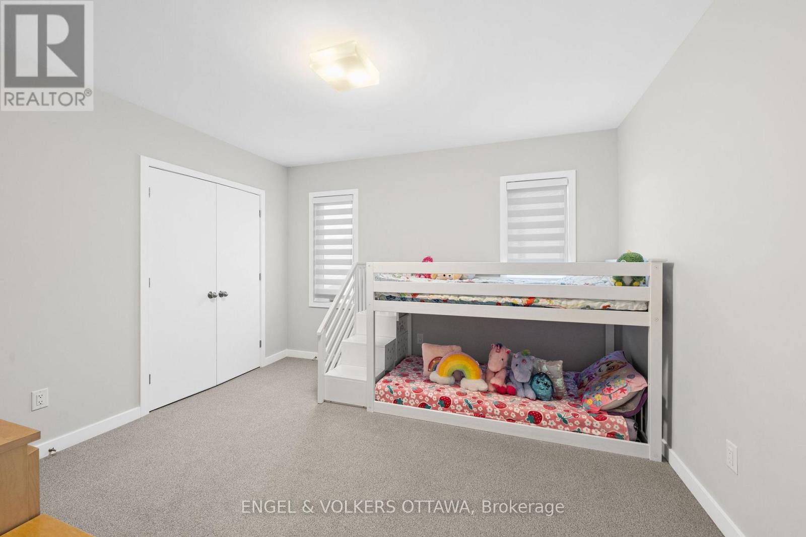 933 Islington Way, Ottawa, Ontario  K1T 0T7 - Photo 25 - X12449007