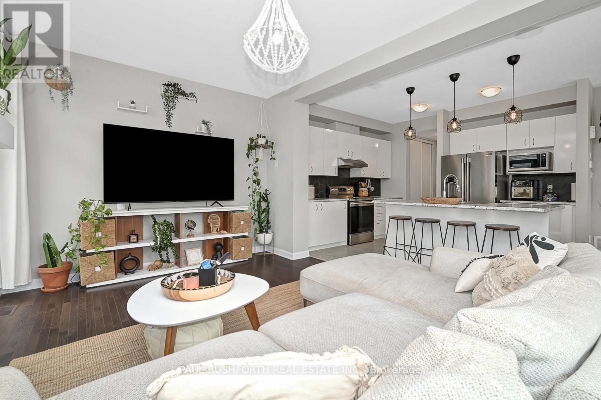 245 Aquarium Avenue, Ottawa, Ontario  K4A 1L2 - Photo 10 - X12449010