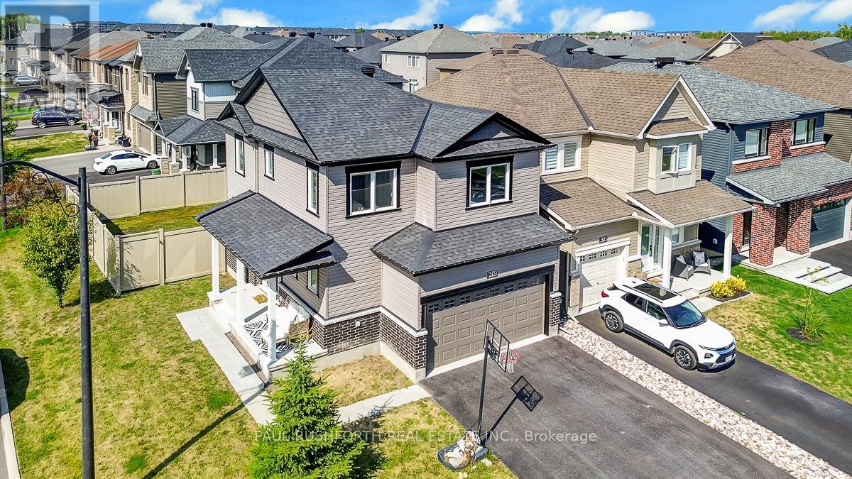 245 Aquarium Avenue, Ottawa, Ontario  K4A 1L2 - Photo 2 - X12449010