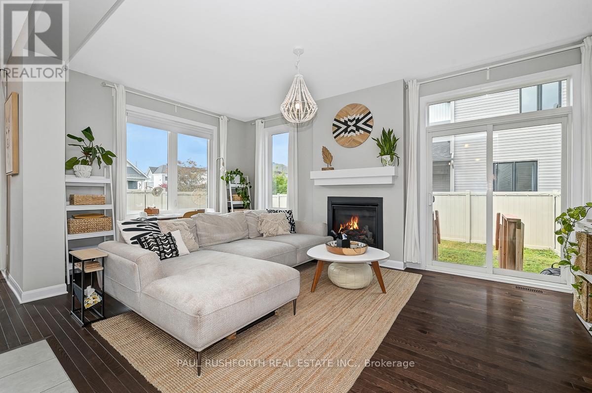 245 Aquarium Avenue, Ottawa, Ontario  K4A 1L2 - Photo 8 - X12449010