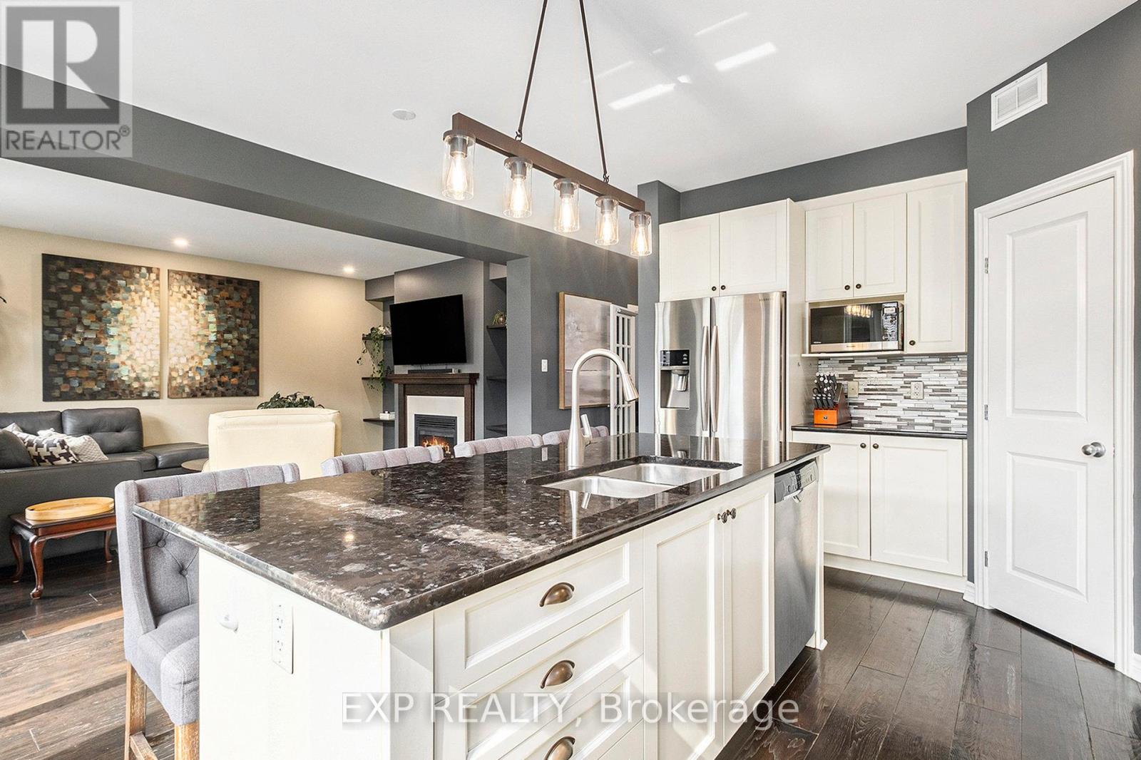 336 Towhee Place, Ottawa, Ontario  K2J 5V3 - Photo 9 - X12449023