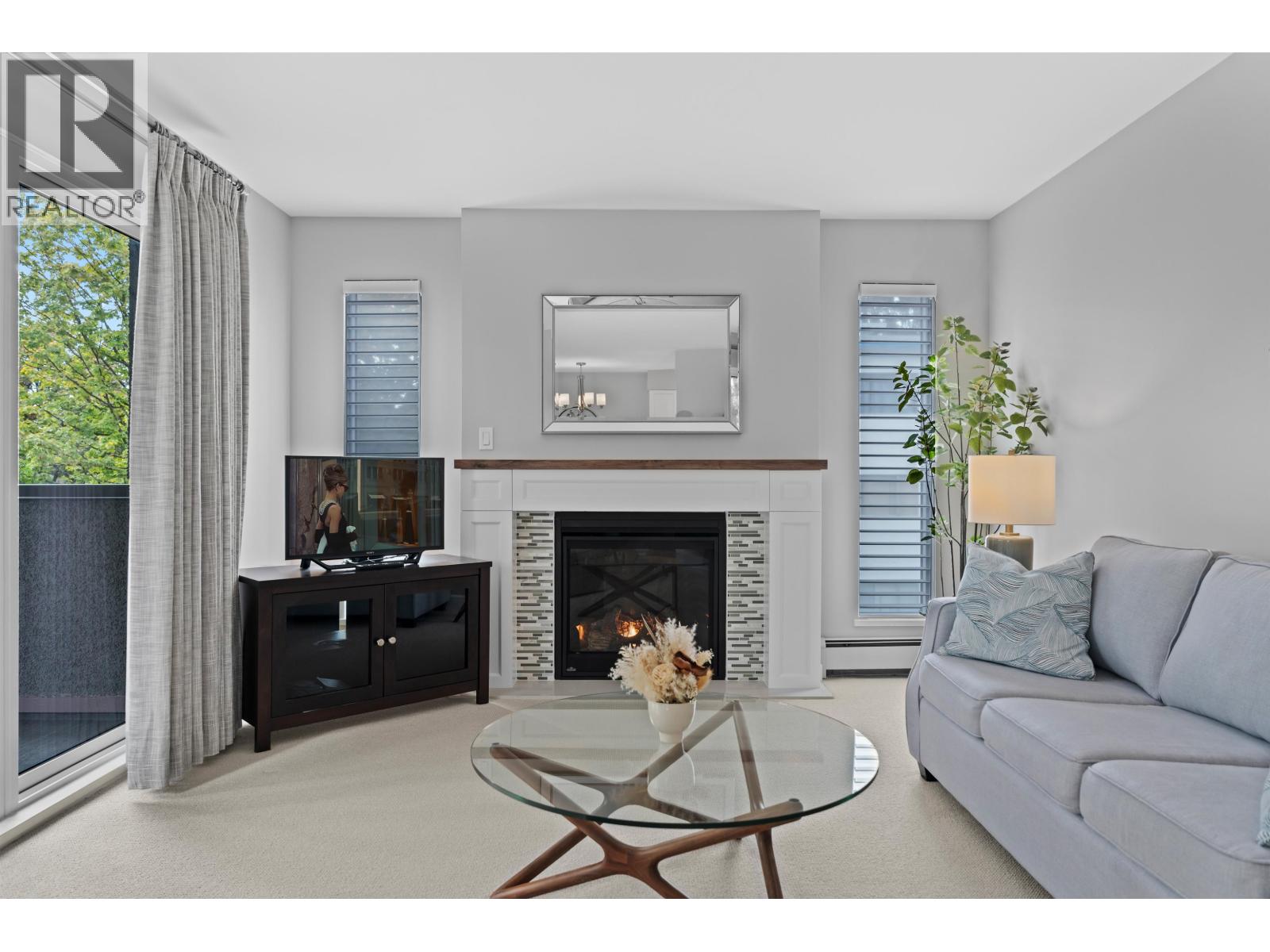 305 8775 Cartier Street, Vancouver, British Columbia  V6P 4V3 - Photo 3 - R3056093