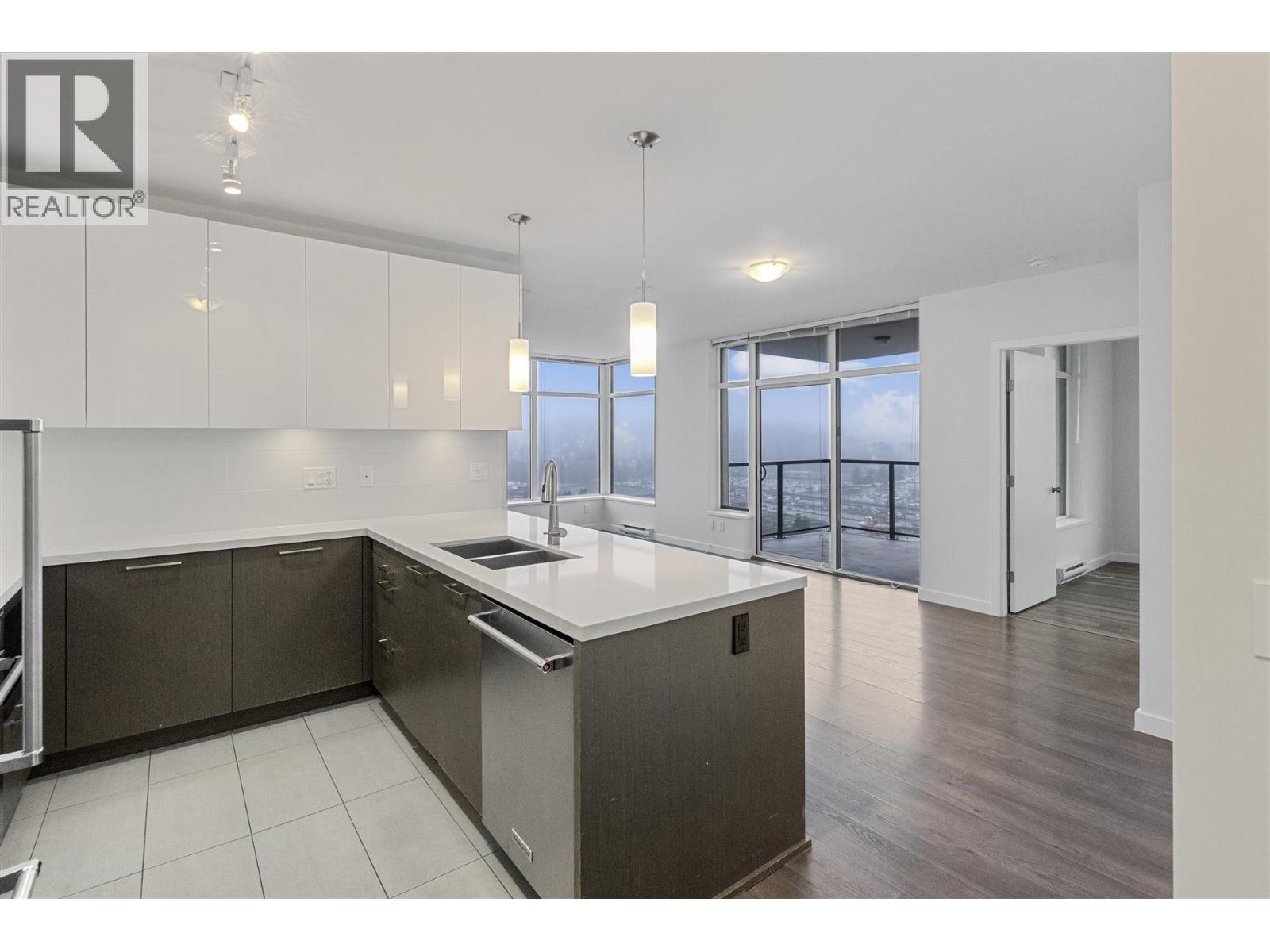 2207 3080 Lincoln Avenue, Coquitlam, British Columbia  V3B 0L9 - Photo 4 - R3056095