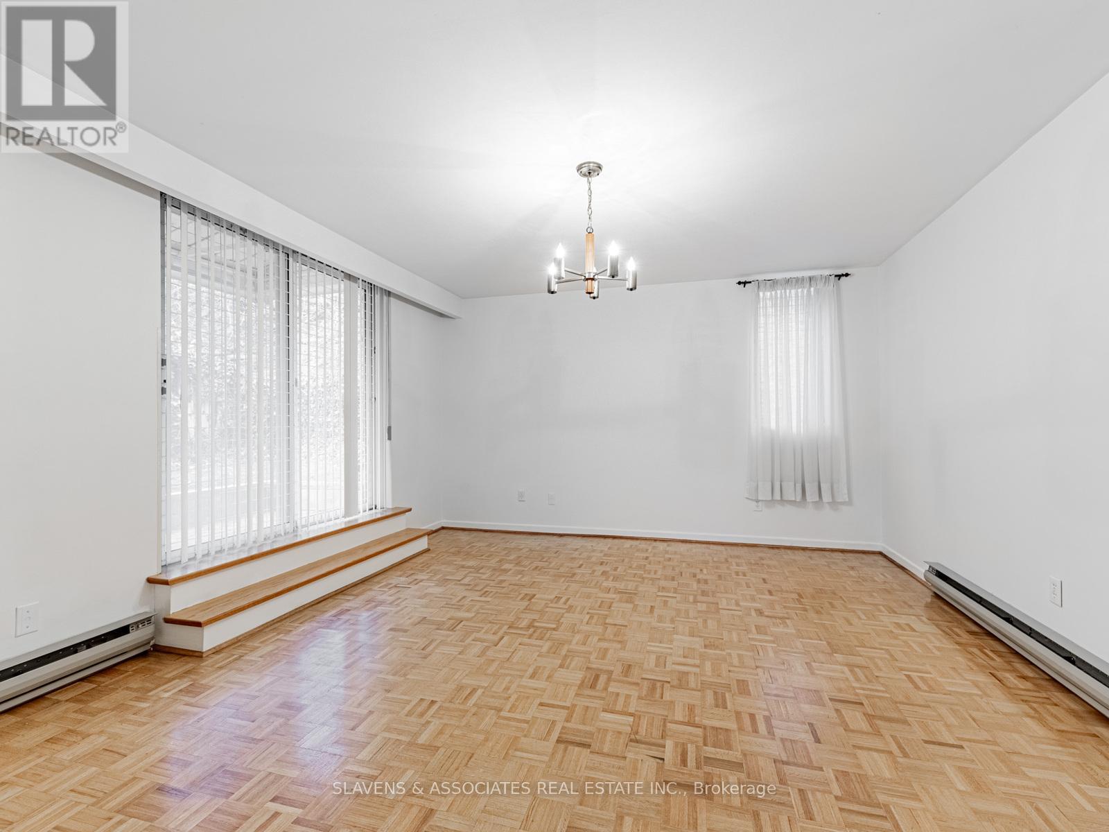 796 Davenport Road, Toronto (Wychwood), Ontario  M6G 2B3 - Photo 18 - C12448753
