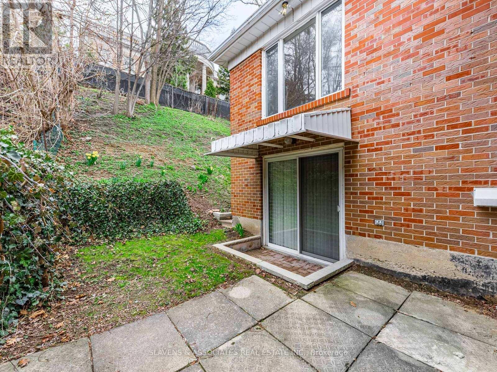 796 Davenport Road, Toronto (Wychwood), Ontario  M6G 2B3 - Photo 33 - C12448753