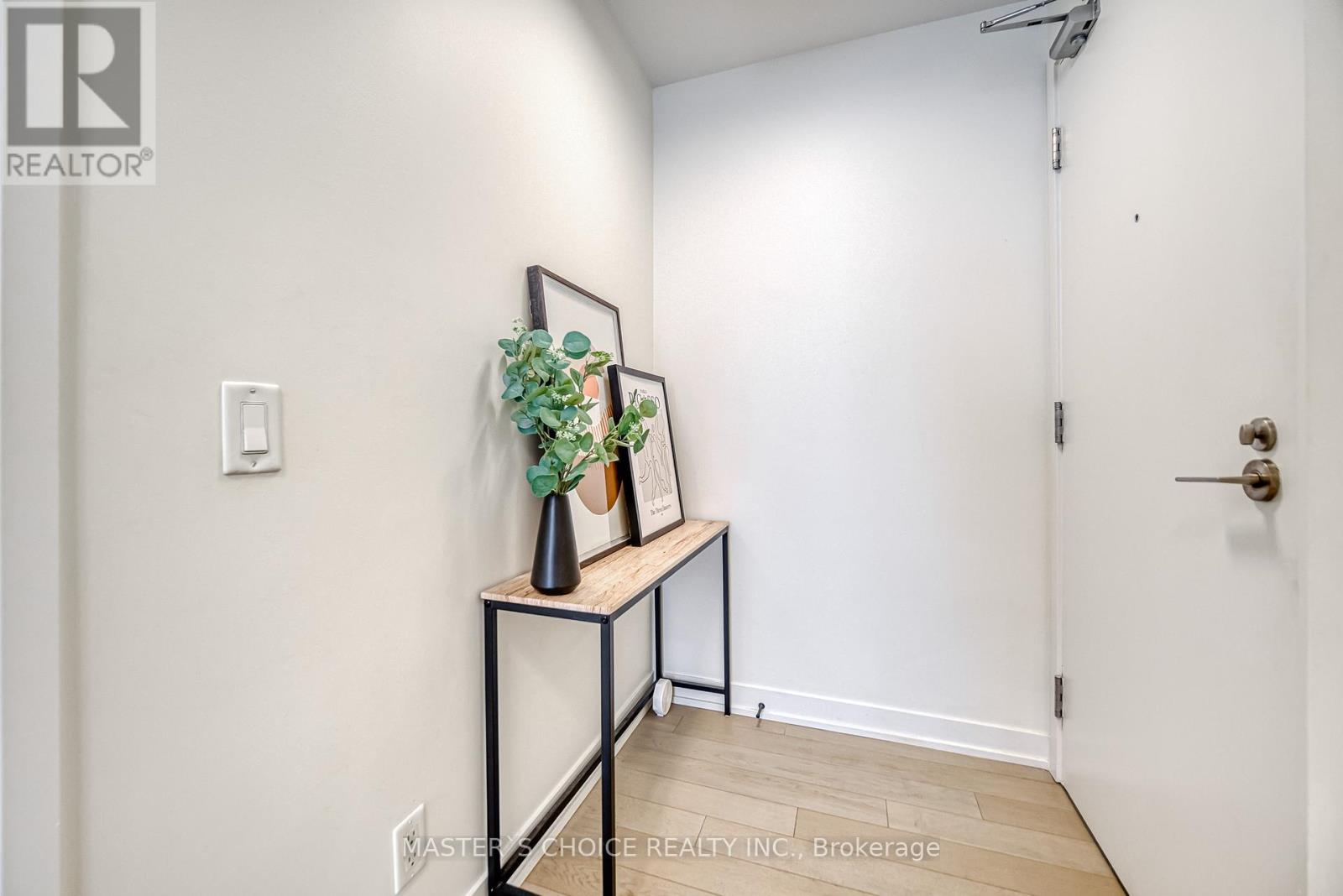 N502 - 455 Front Street E, Toronto (Waterfront Communities), Ontario  M5A 0G2 - Photo 5 - C12448760