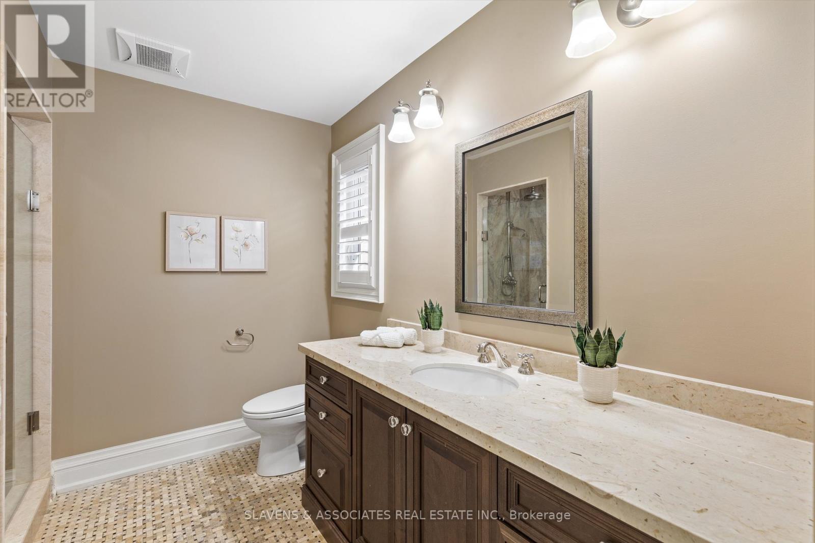 130 York Mills Road, Toronto, Ontario  M2L 1K6 - Photo 21 - C12448795