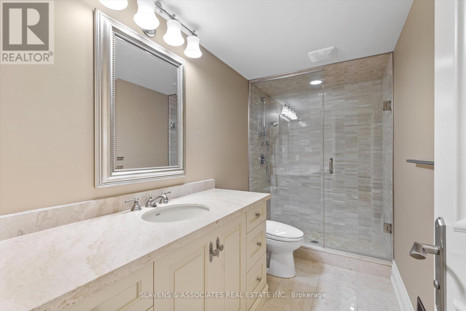 130 York Mills Road, Toronto, Ontario  M2L 1K6 - Photo 31 - C12448795