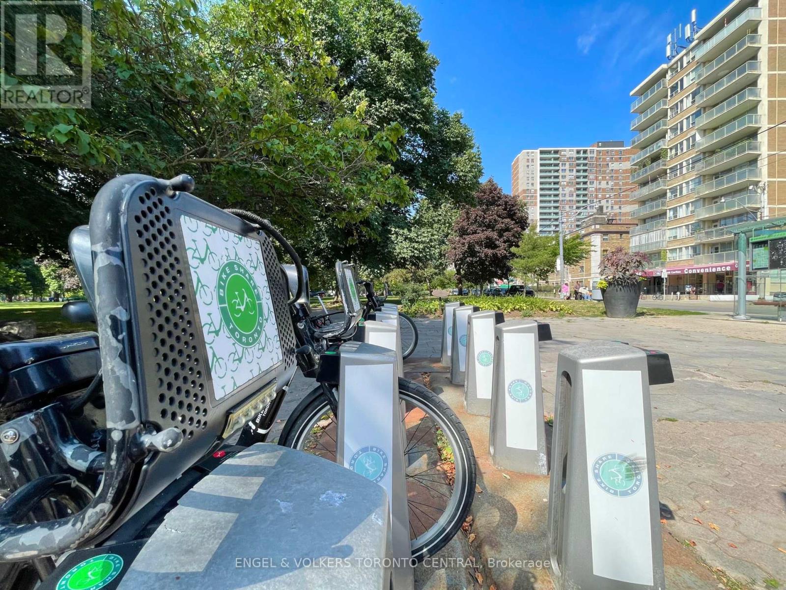 Lower 1 - 173 Carlton Street, Toronto, Ontario  M5A 2K3 - Photo 23 - C12448799