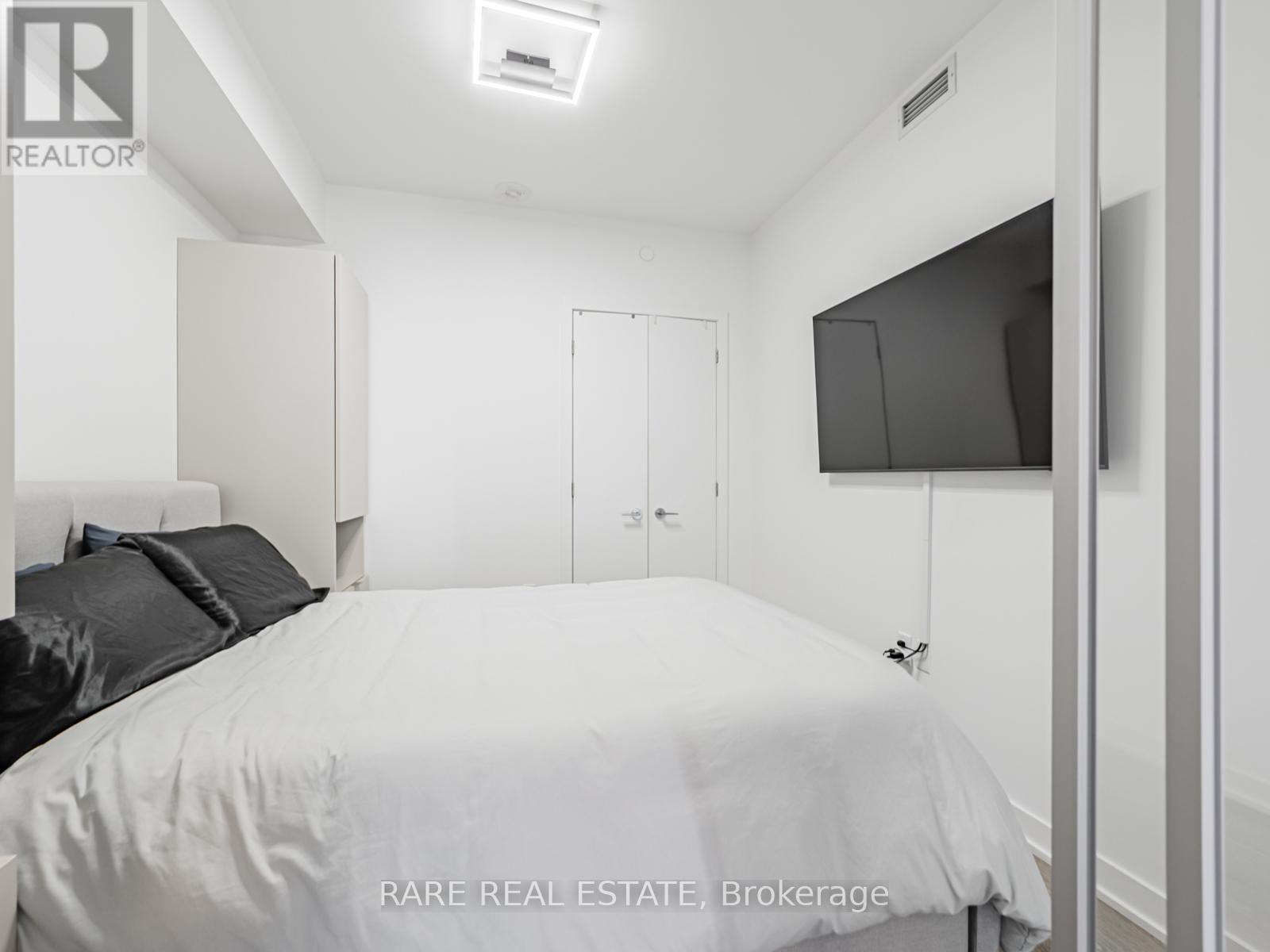 1505 - 357 King Street W, Toronto, Ontario  M5V 0S7 - Photo 12 - C12448807