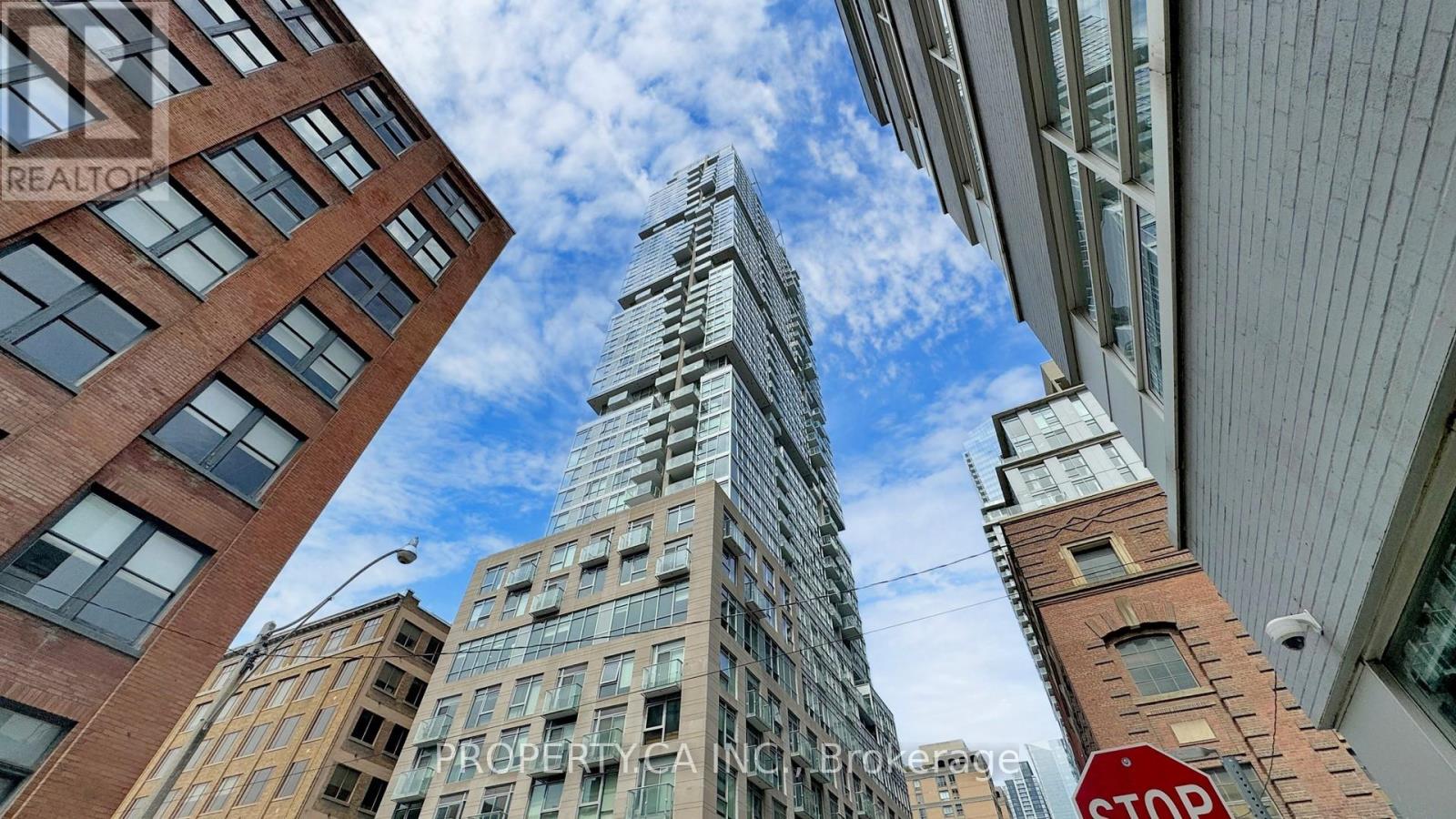 311 - 30 Nelson Street, Toronto (Waterfront Communities), Ontario  M5V 0H5 - Photo 1 - C12448809