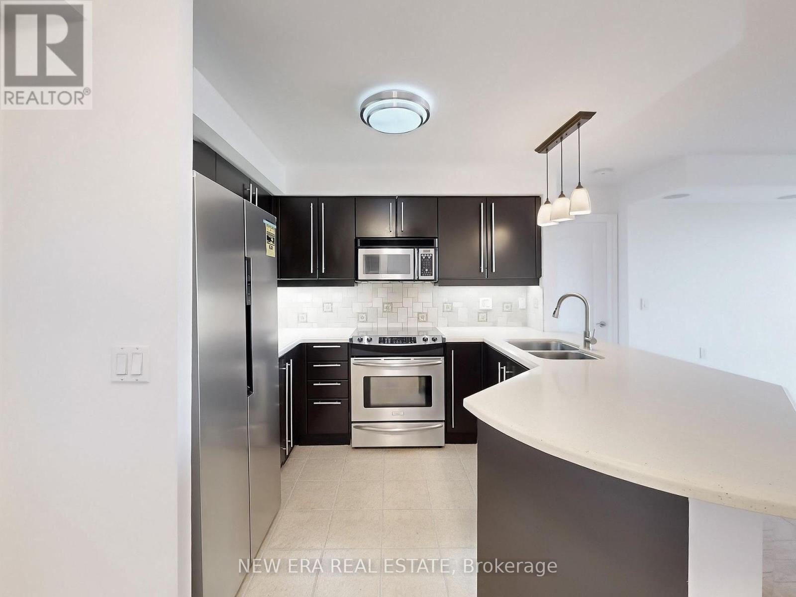 706 - 1030 Sheppard Avenue W, Toronto (Bathurst Manor), Ontario  M3H 6C1 - Photo 17 - C12448830