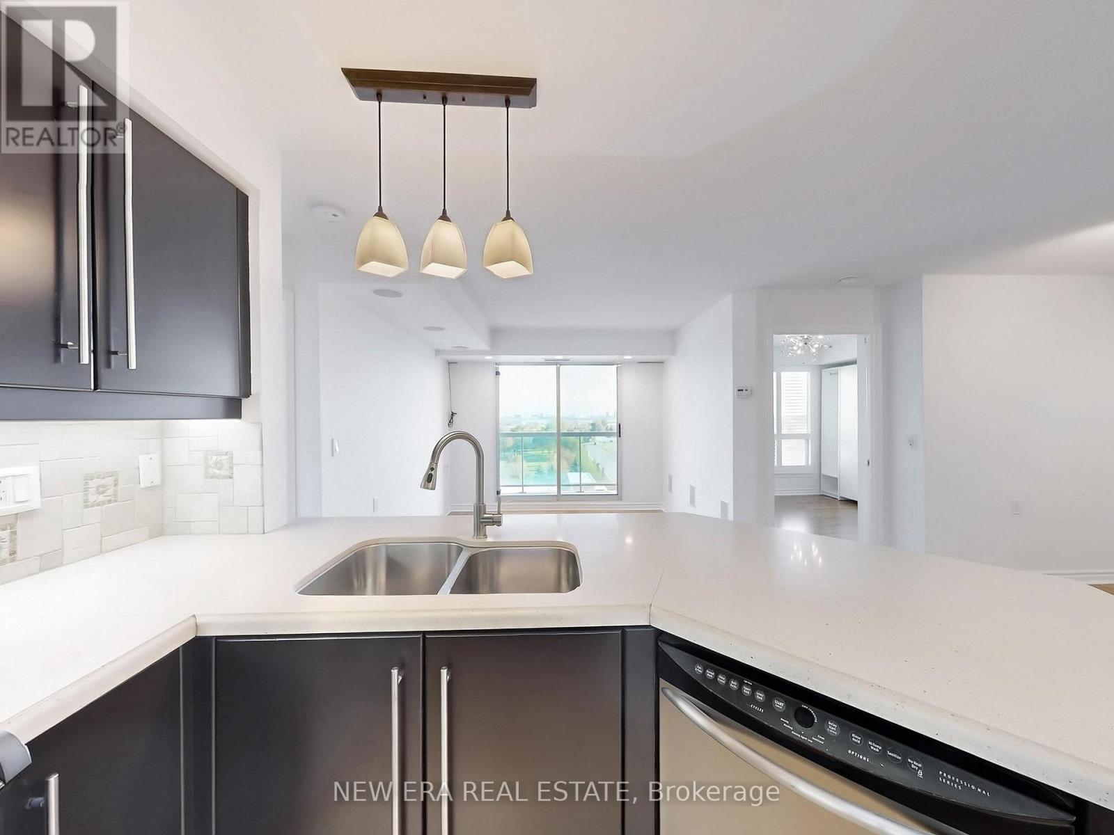 706 - 1030 Sheppard Avenue W, Toronto (Bathurst Manor), Ontario  M3H 6C1 - Photo 20 - C12448830