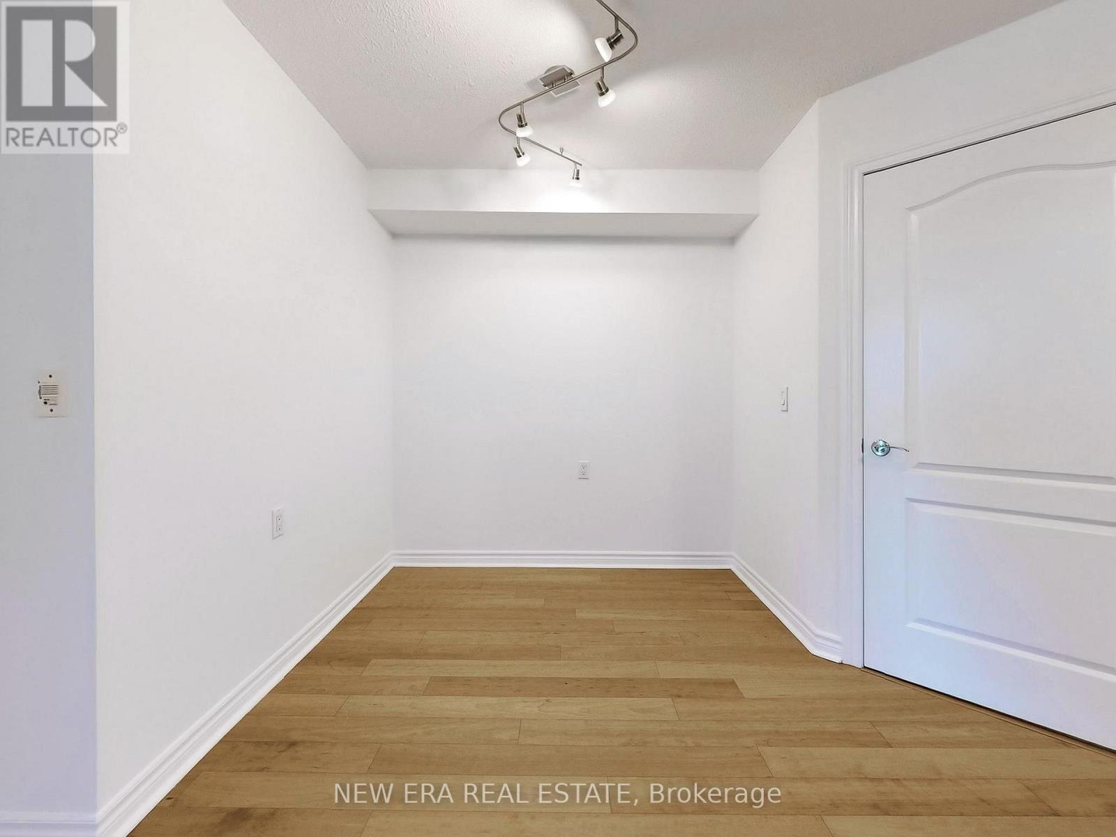 706 - 1030 Sheppard Avenue W, Toronto (Bathurst Manor), Ontario  M3H 6C1 - Photo 34 - C12448830