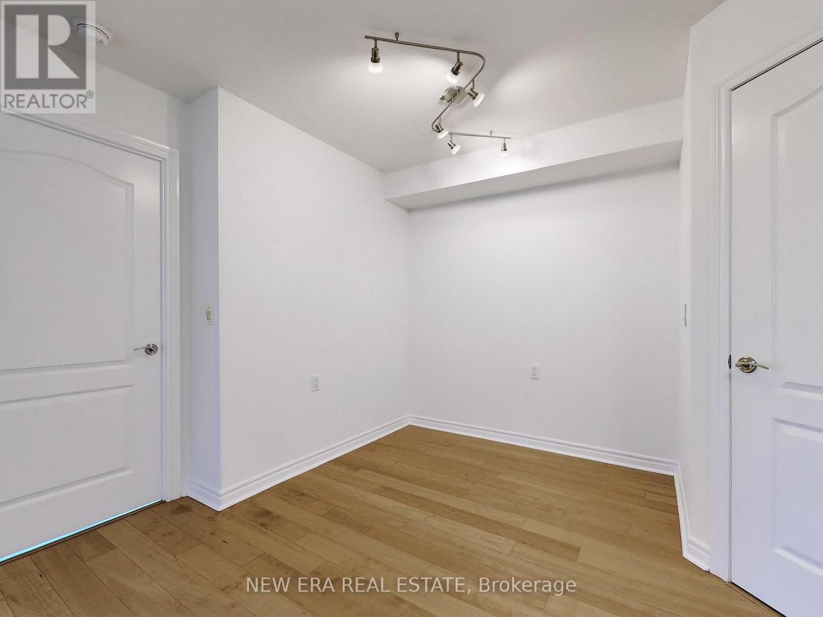706 - 1030 Sheppard Avenue W, Toronto (Bathurst Manor), Ontario  M3H 6C1 - Photo 35 - C12448830