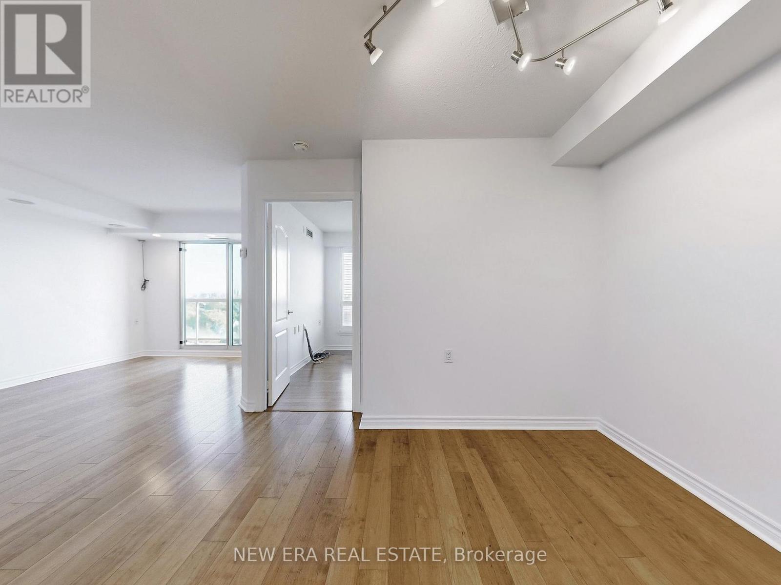 706 - 1030 Sheppard Avenue W, Toronto (Bathurst Manor), Ontario  M3H 6C1 - Photo 36 - C12448830