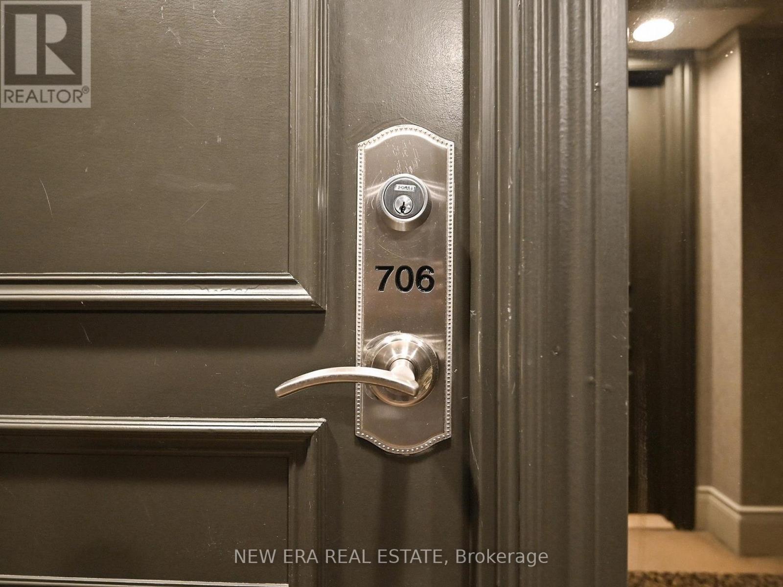 706 - 1030 Sheppard Avenue W, Toronto (Bathurst Manor), Ontario  M3H 6C1 - Photo 4 - C12448830