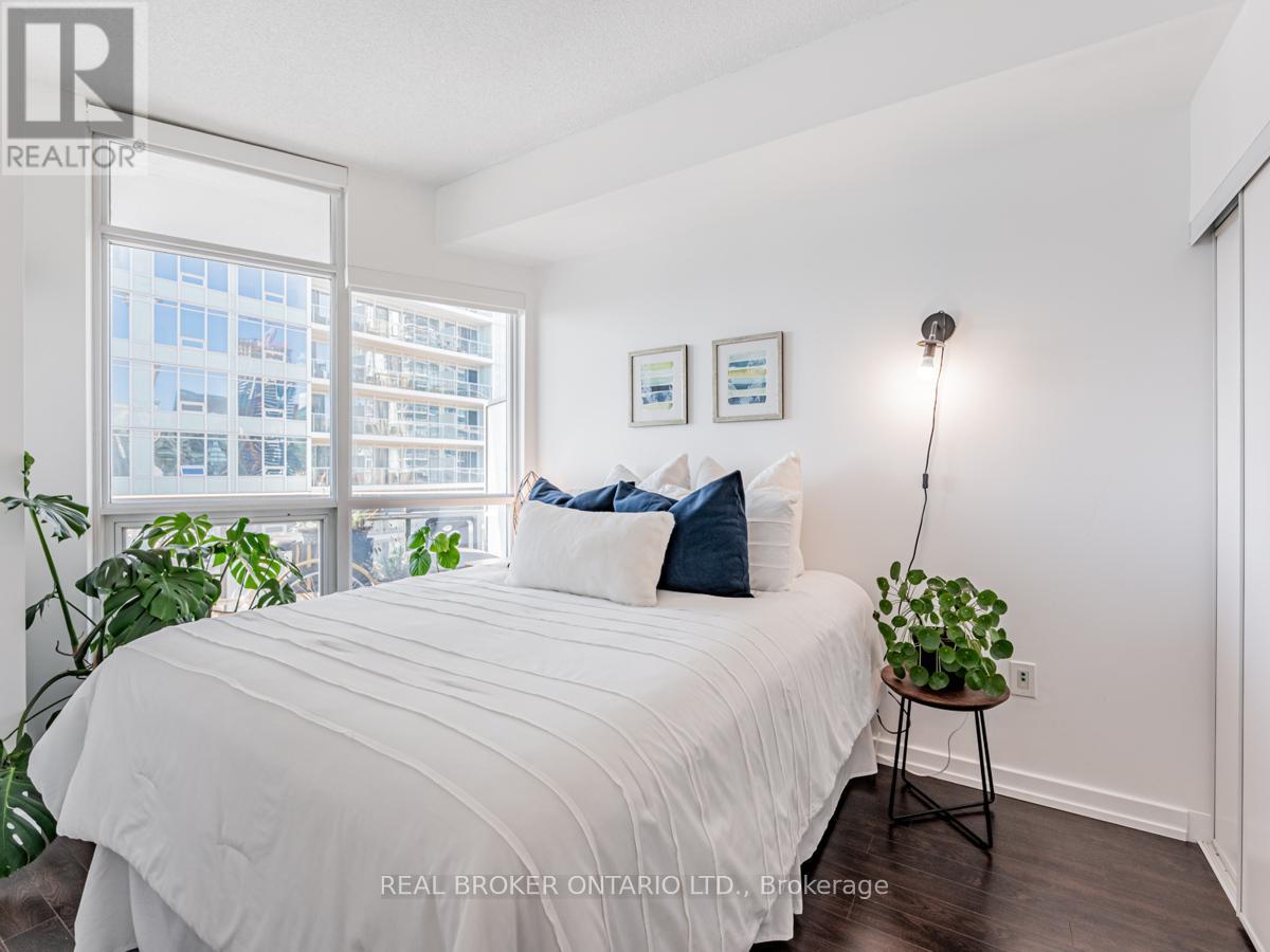 3106 - 38 Dan Leckie Way, Toronto, Ontario  M5V 2V6 - Photo 12 - C12448855